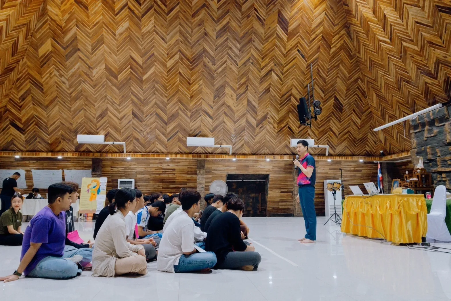 เสริมพลังผู้นำเยาวชน — ภาพจริงจากเว็บเดิม ComInnoCenter