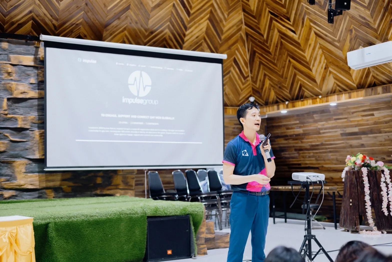 เสริมพลังผู้นำเยาวชน — ภาพจริงจากเว็บเดิม ComInnoCenter