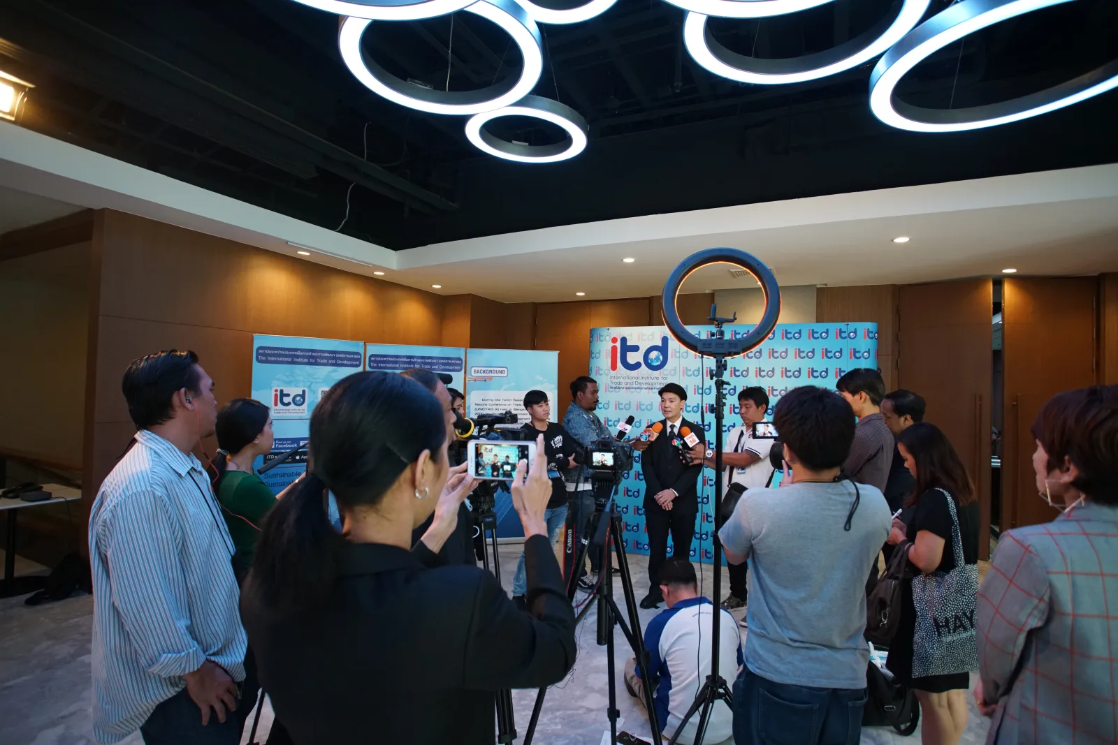 ITD — ภาพจริงจากเว็บเดิม ComInnoCenter