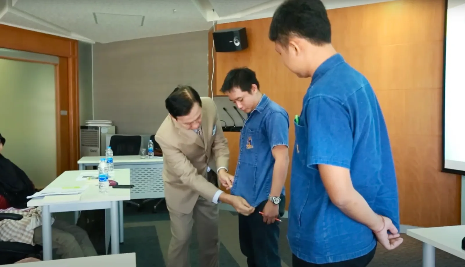 มูลนิธิปิดทองหลังพระ — ภาพจริงจากเว็บเดิม ComInnoCenter